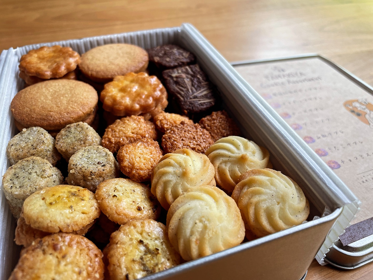 新品マルシィ武道館クッキー缶 新品マルシィ武道館クッキー缶 クッキー